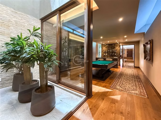 Departamento en venta de 5 dorm. en Las Condes Quinchamalí