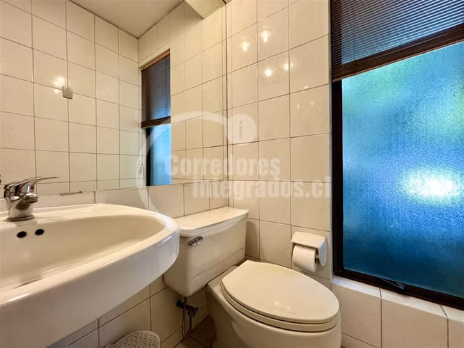 Casa en venta de 5 dorm. en Lo Barnechea.Condominio.Colegios - Imagen 21