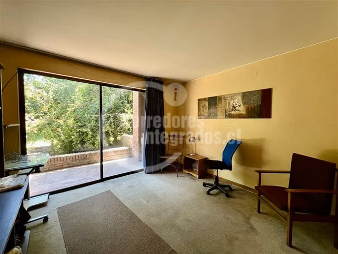 Casa en venta de 5 dorm. en Lo Barnechea.Condominio.Colegios - Imagen 35