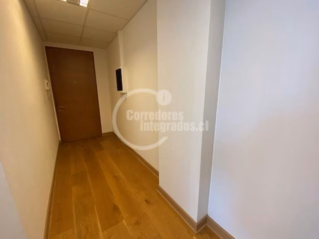 Oficina en venta en Lo Barnechea - Av. La Dehesa
