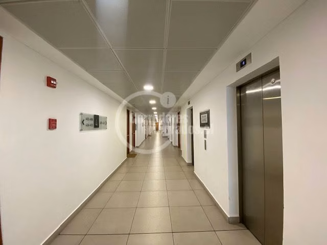 Oficina en venta en Lo Barnechea - Av. La Dehesa