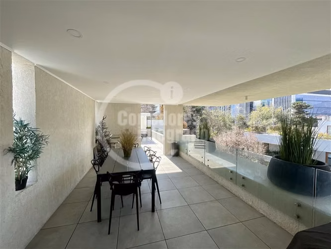 Departamento penthouse duplex, Venta 2 Dorm. en Lo Barnechea