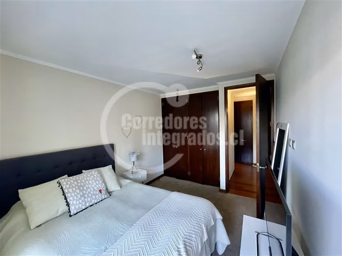 Departamento penthouse duplex, Venta 2 Dorm. en Lo Barnechea