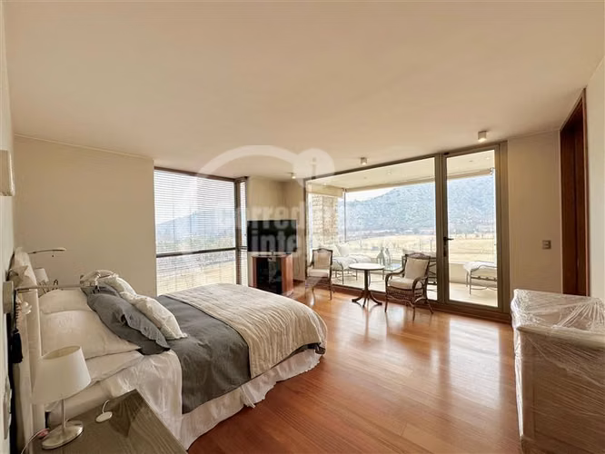 Departamento en venta de 4 dorm. en Polo Golf