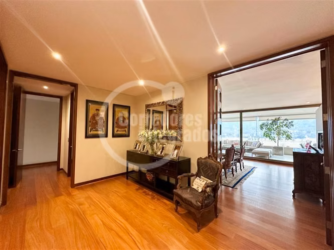 Departamento en venta de 4 dorm. en Polo Golf