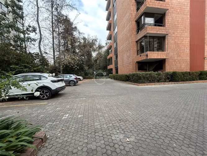 PG Departamento 4 dorm. Vitacura GRAN OPORTUNIDAD !!!