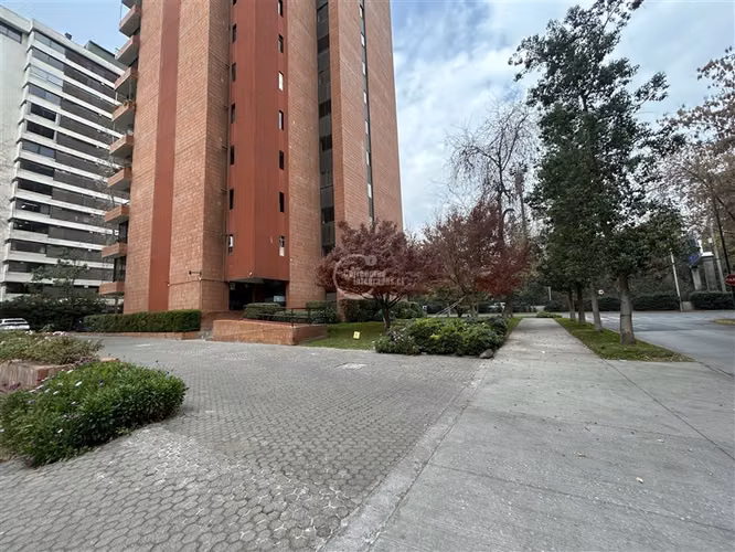 PG Departamento 4 dorm. Vitacura GRAN OPORTUNIDAD !!!