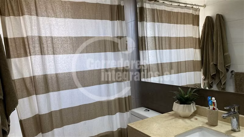 Departamento en venta de 3 dorm. en Lo Barnechea