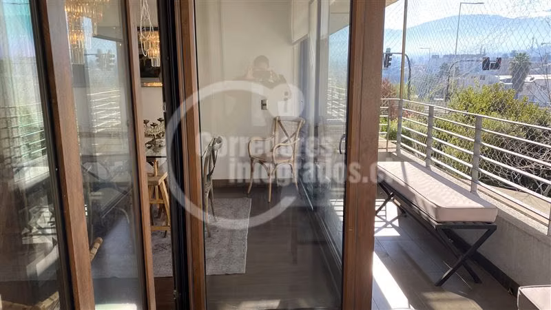 Departamento en venta de 3 dorm. en Lo Barnechea