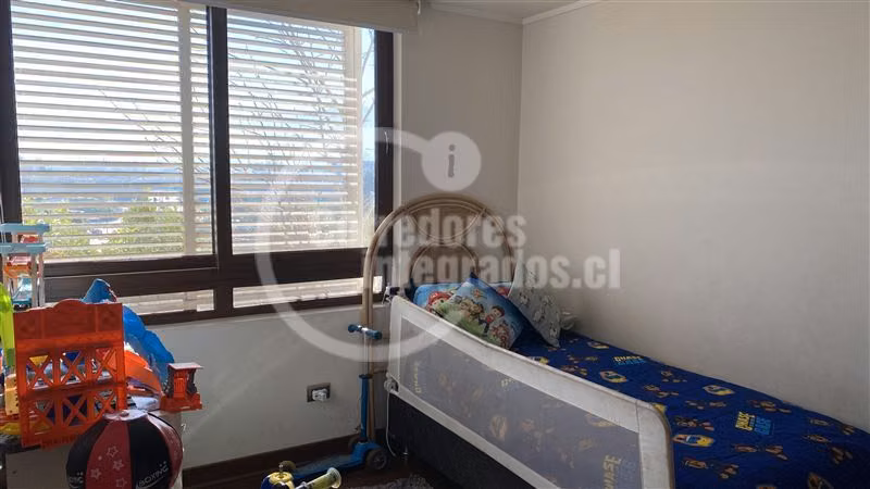Departamento en venta de 3 dorm. en Lo Barnechea