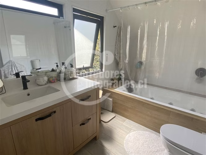 Casa en venta de 4 dorm. en Lo Barnechea - El Arrayán - Imagen 19