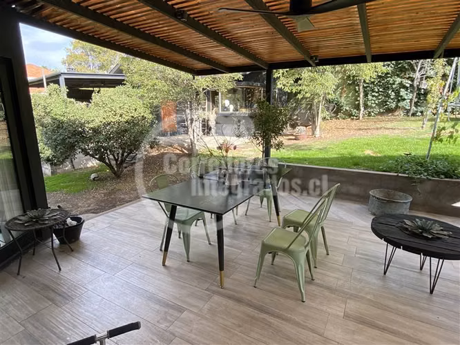 Casa en venta de 4 dorm. en Lo Barnechea - El Arrayán - Imagen 24