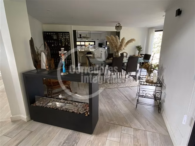 Casa en venta de 4 dorm. en Lo Barnechea - El Arrayán - Imagen 5