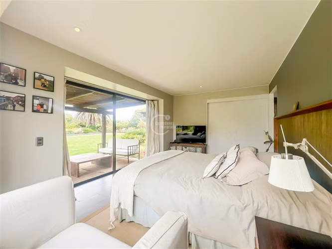 Casa en venta de 4 dorm. en Santo Domingo Las Brisas