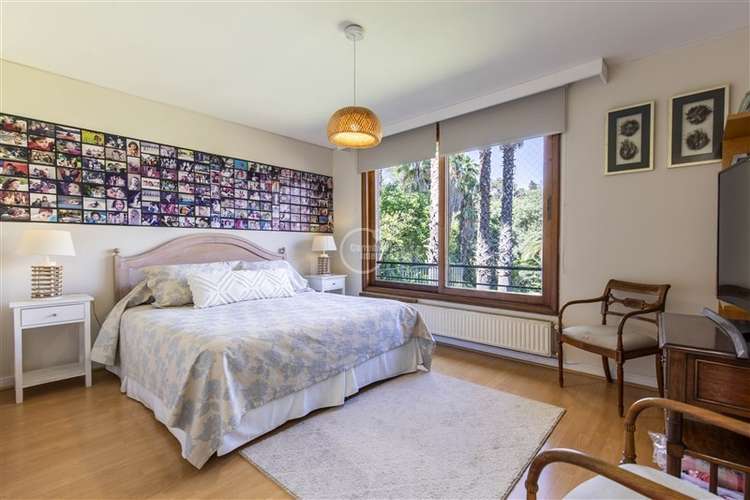 Casa en venta de 6 dorm. en Vitacura
