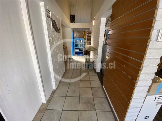 Local Comercial en venta en Vitacura, !Gran Oportunidad!