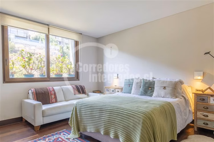 Fino Departamento en venta de 4 dorm.en Vitacura, Portezuelo