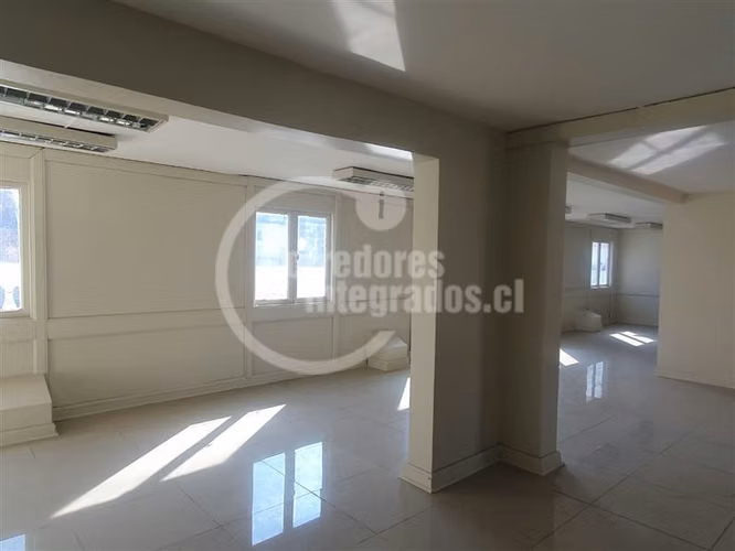 Oficina en Arriendo en Providencia