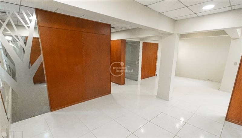 Oficina en Arriendo en Providencia
