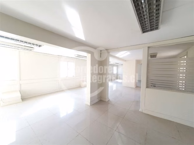 Oficina en Arriendo en Providencia