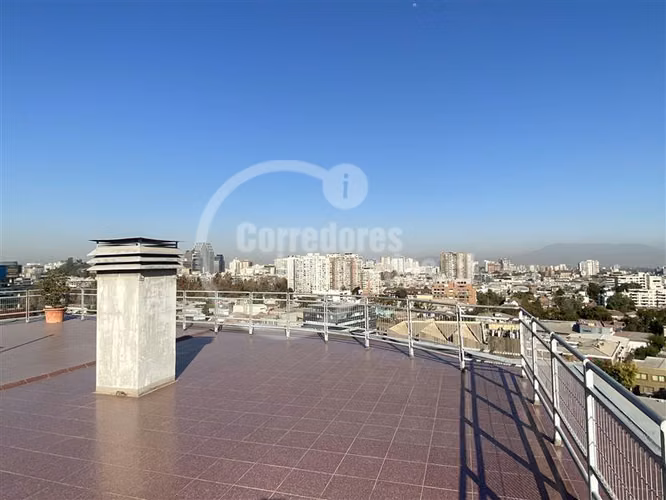 Departamento en venta de 1 dorm. en Recoleta, Loft de 3pisos