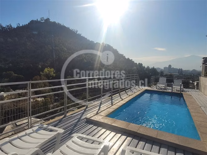 Departamento en venta de 1 dorm. en Recoleta, Loft de 3pisos