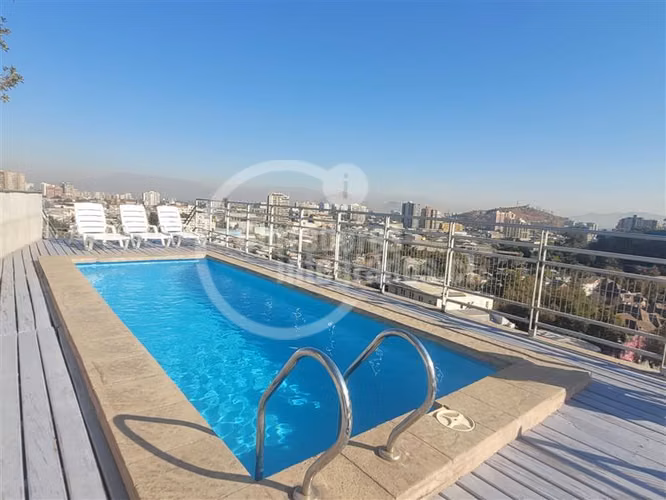 Departamento en venta de 1 dorm. en Recoleta, Loft de 3pisos