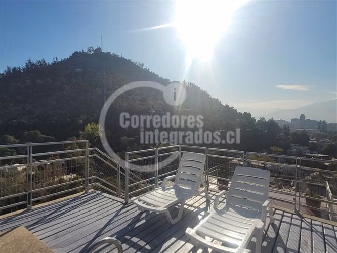 Departamento en venta de 1 dorm. en Recoleta, Loft de 3pisos