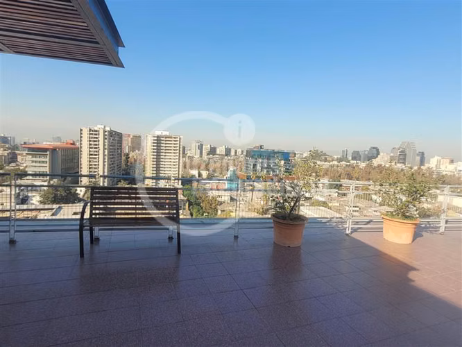 Departamento en venta de 1 dorm. en Recoleta, Loft de 3pisos