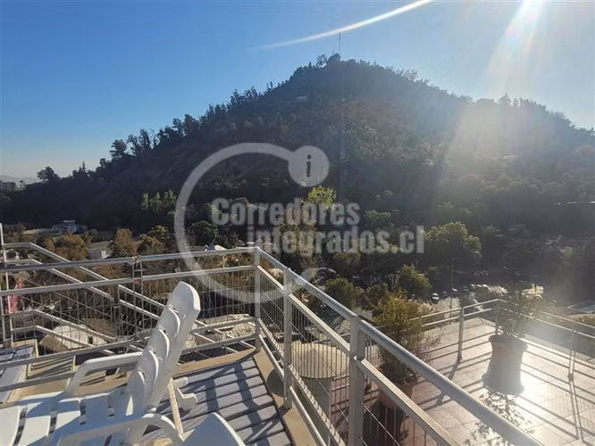 Departamento en venta de 1 dorm. en Recoleta, Loft de 3pisos