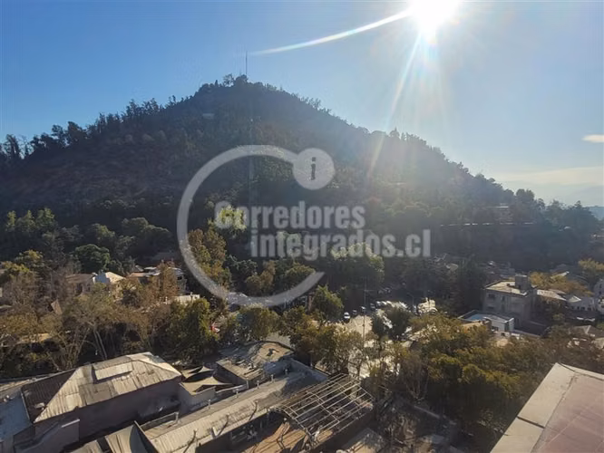 Departamento en venta de 1 dorm. en Recoleta, Loft de 3pisos