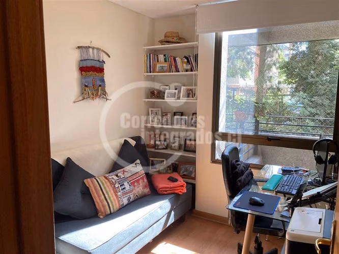 Departamento en venta de 3 dorm. en Las Condes