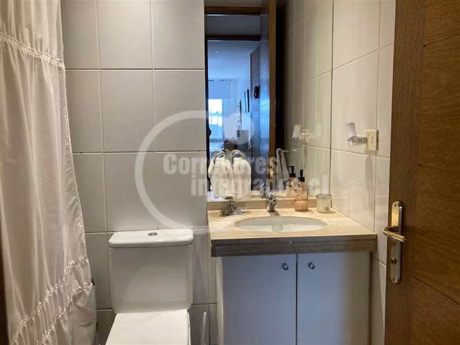 Departamento en venta de 3 dorm. en Las Condes
