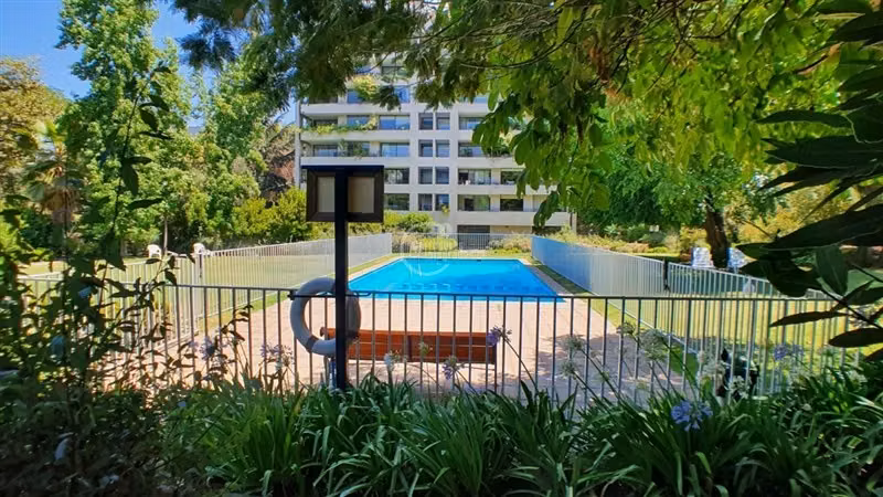 Departamento en venta de 3 dorm. en Las Condes