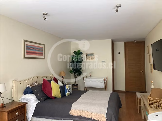 Departamento en venta de 3 dorm. en Las Condes