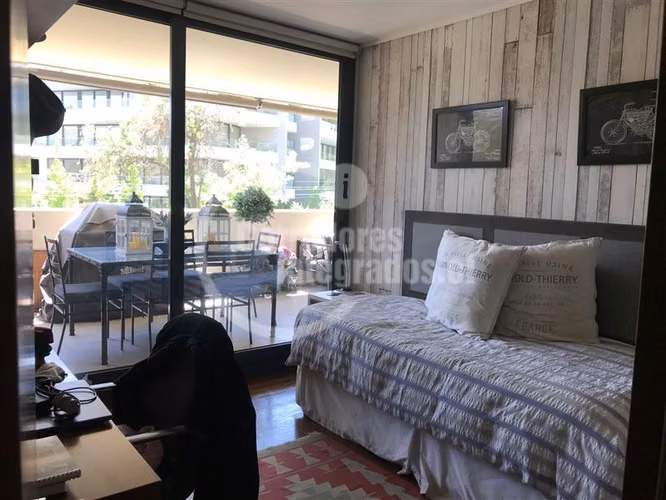 Departamento en venta de 4 dorm. en Lo Barnechea