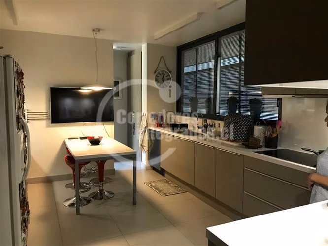Departamento en venta de 4 dorm. en Lo Barnechea