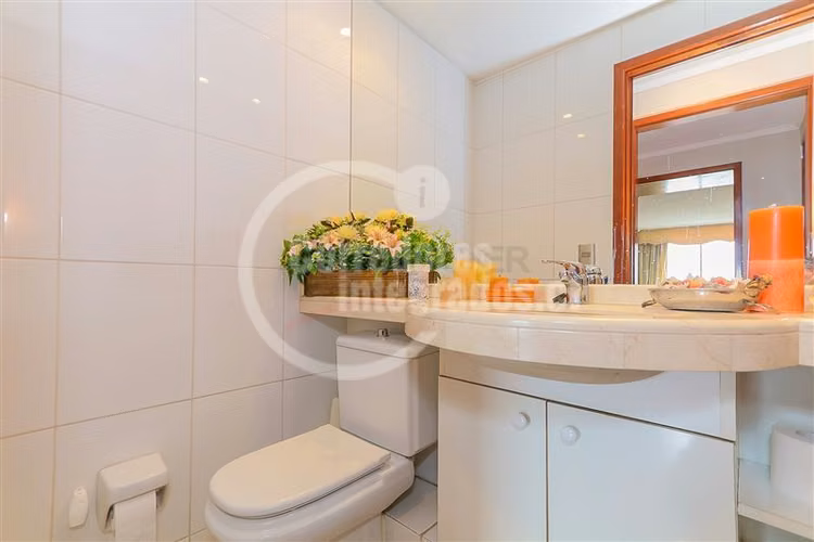 Departamento en venta de 3 dorm vista despejad en Las Condes