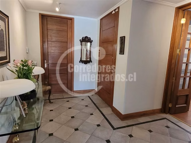 Departamento en venta de 4 dorm. en Las Condes, San Damián