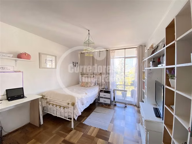 Departamento en venta de 4 dorm. en Las Condes