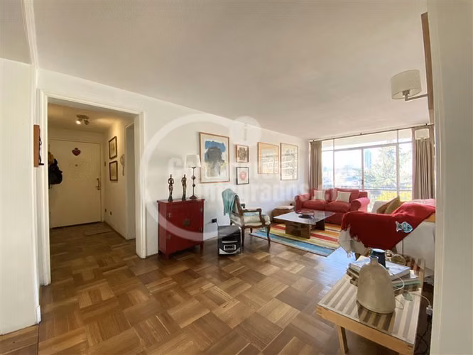 Departamento en venta de 4 dorm. en Las Condes