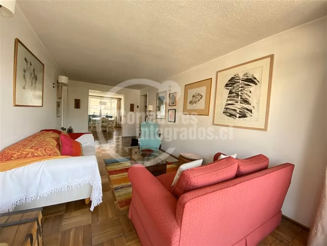 Departamento en venta de 4 dorm. en Las Condes