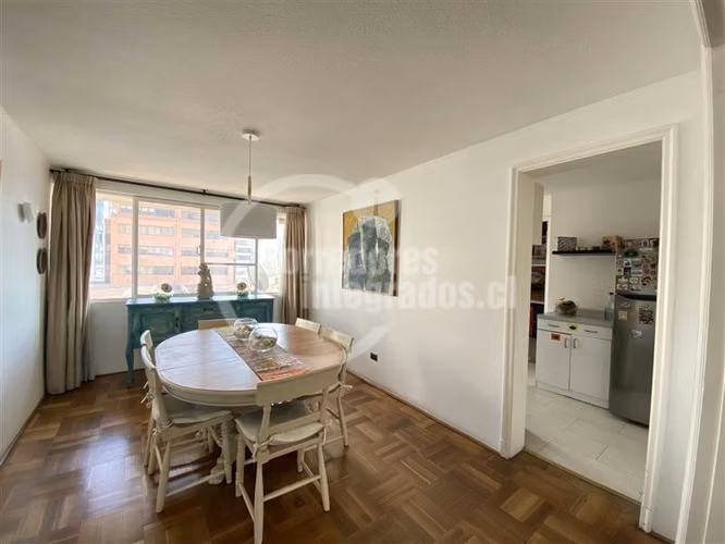 Departamento en venta de 4 dorm. en Las Condes