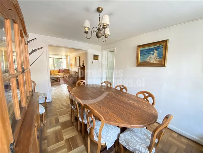 Departamento en venta de 4 dorm. en Las Condes