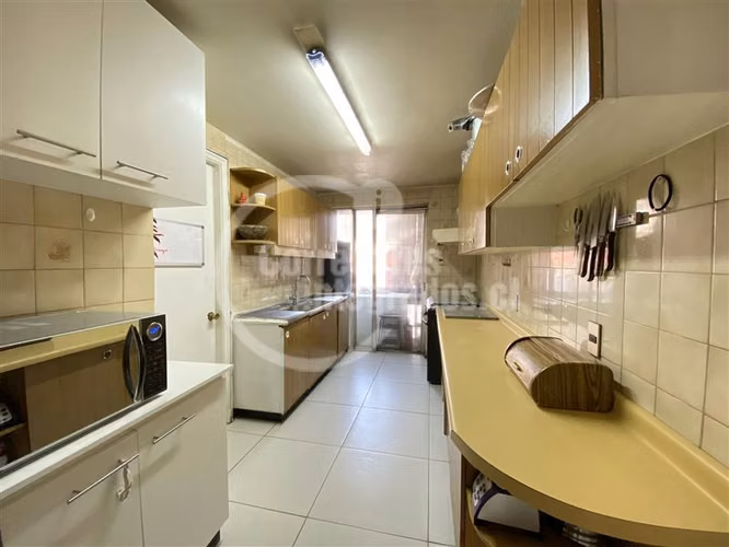 Departamento en venta de 4 dorm. en Las Condes