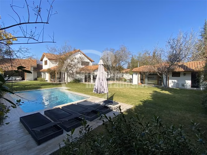 Casa en venta de 7 dorm. en Los Nogales / Lo Barnechea - Imagen 30