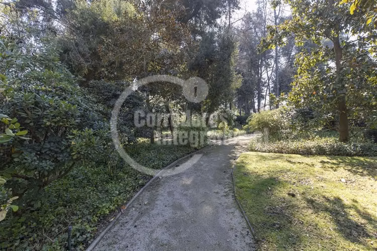 Departamento en venta de 5 dorm. en Las Condes - San Damián