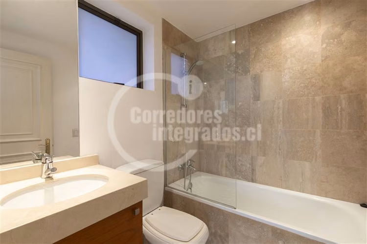 Departamento en venta de 5 dorm. en Las Condes - San Damián
