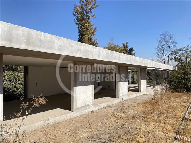 Casa en arriendo de 10 dorm. en Las Condes
