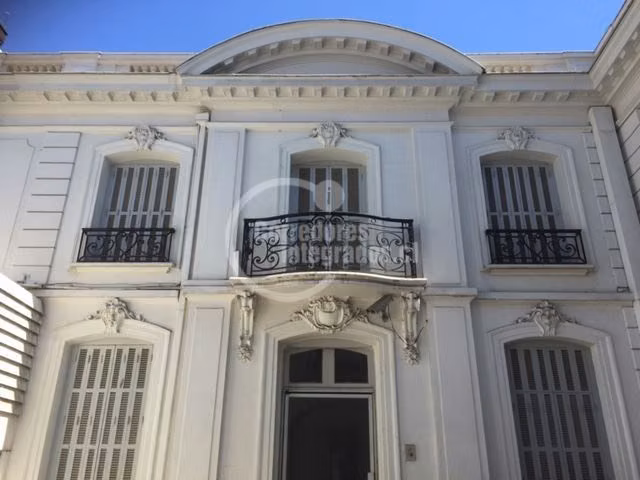 Local/ casa Comercial en arriendo en Providencia